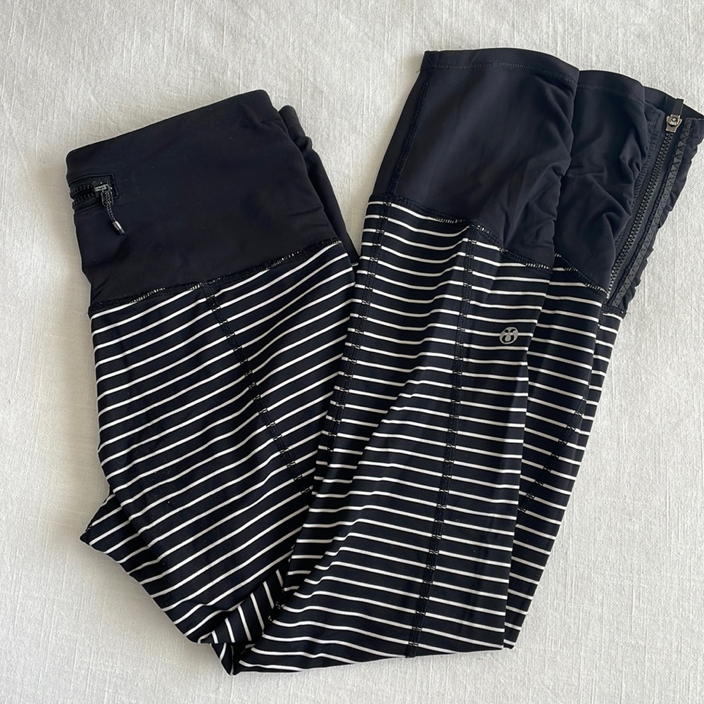 Lululemon Leggings - Striped Size 4